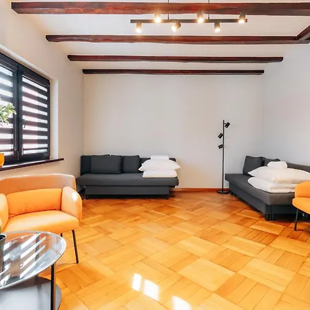 Komfortowy W Spokojnej Dzielnicy Lejlighed *