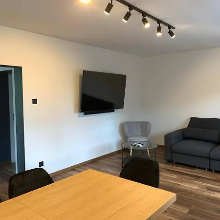 Apartment Komfortowy W Spokojnej Dzielnicy *